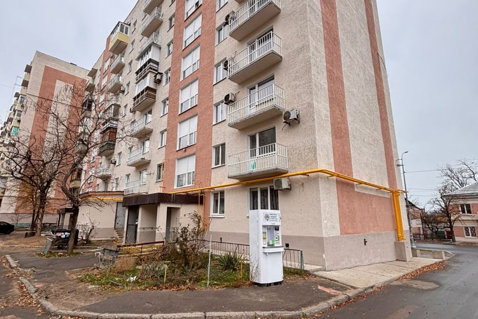 Продаётся 1-комнатная квартира, 35.8 м²