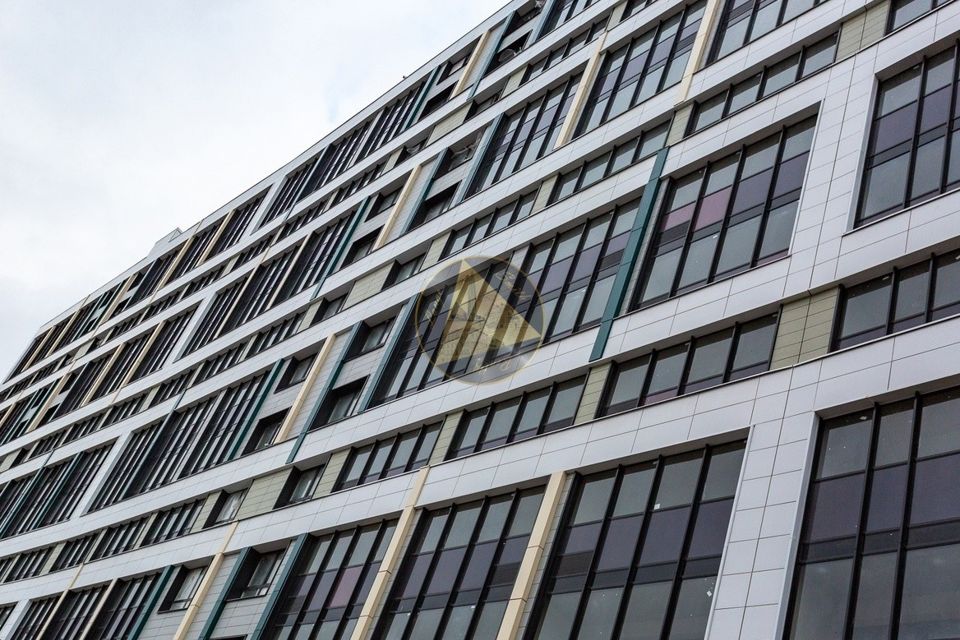 Продаётся 3-комнатная квартира, 100.3 м²