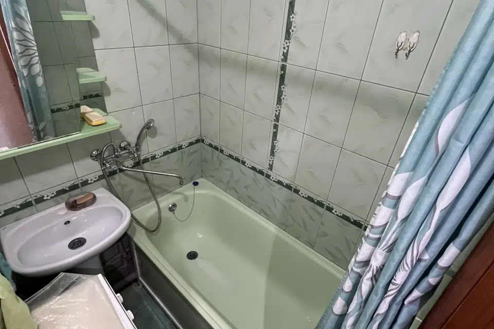 Продаётся 2-комнатная квартира, 43.7 м²