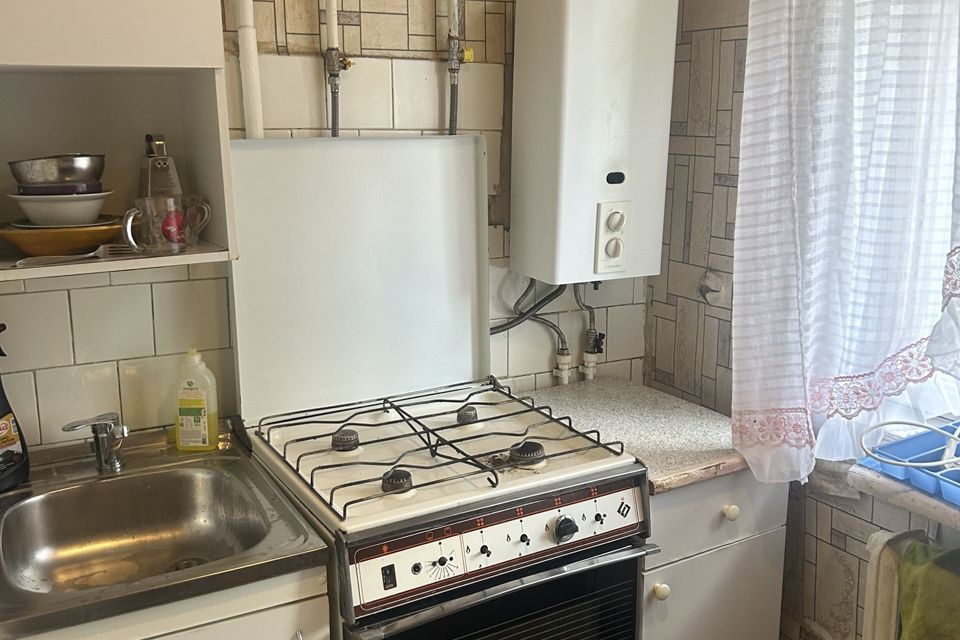 Сдаётся 1-комнатная квартира, 40 м²