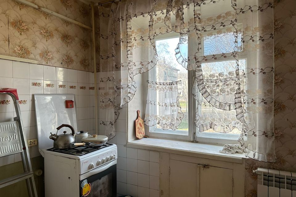 Продаётся 3-комнатная квартира, 58 м²