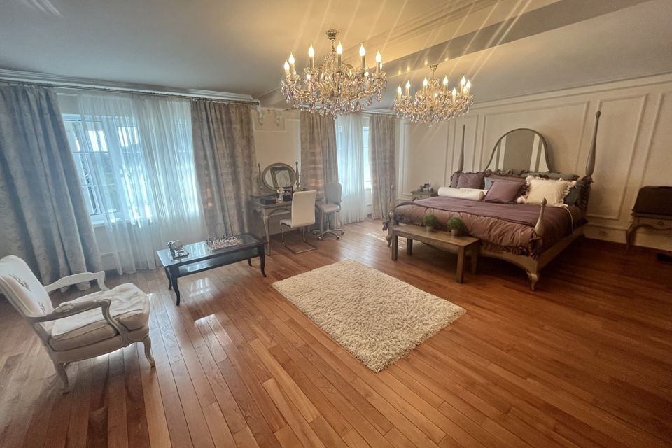 Продаётся 4-этажный дом, 537.9 м²