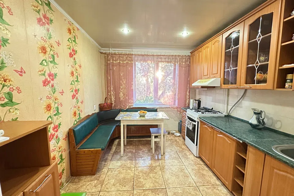 Продаётся 3-комнатная квартира, 58.1 м²