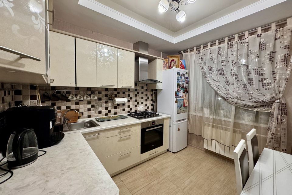 Продаётся 3-комнатная квартира, 66.4 м²