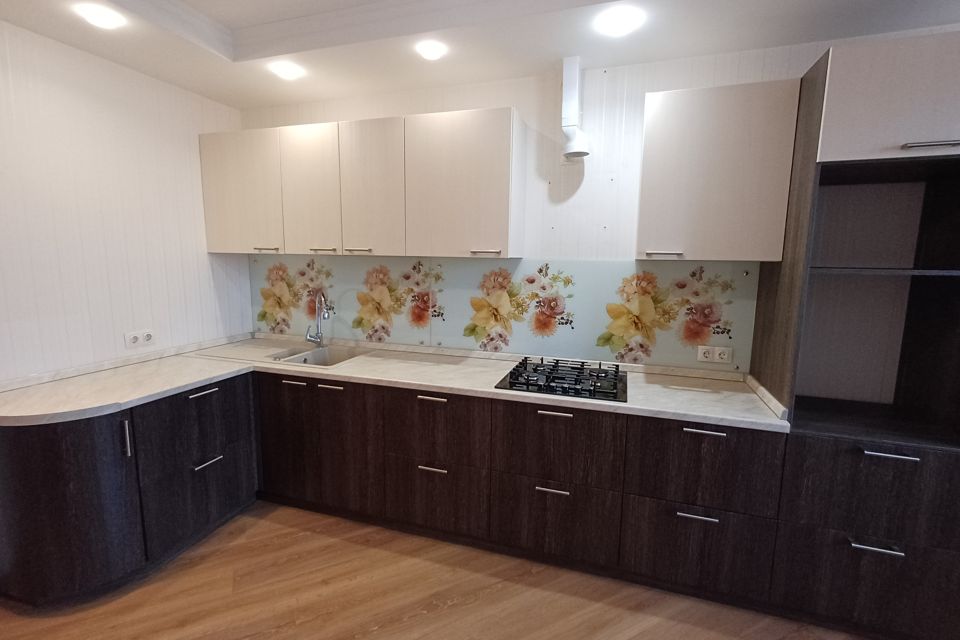 Продаётся 3-комнатная квартира, 70.7 м²