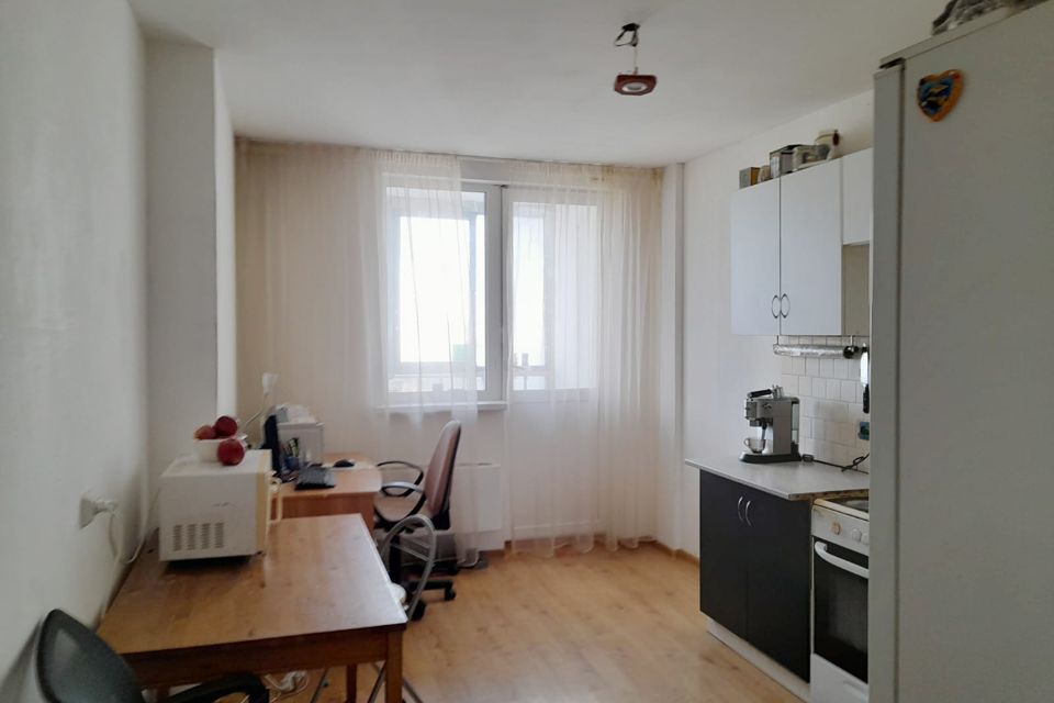 Продаётся 1-комнатная квартира, 41.5 м²