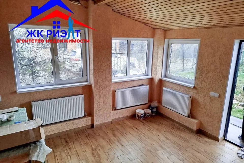 Продаётся 2-этажный дом, 60 м²