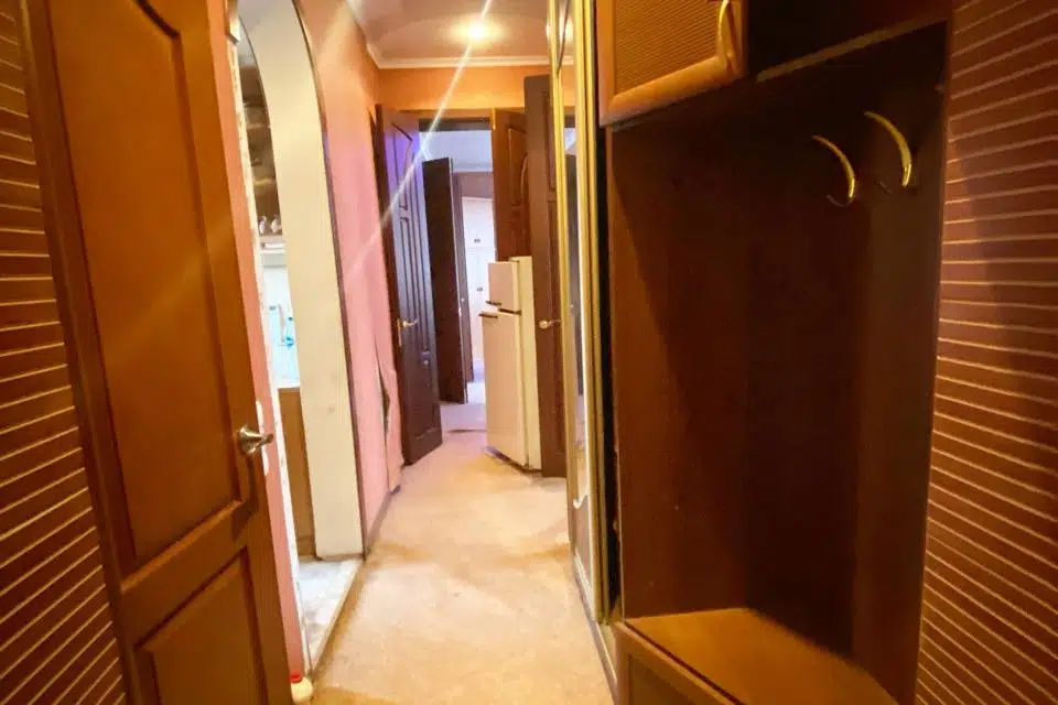 Продаётся 3-комнатная квартира, 62.7 м²