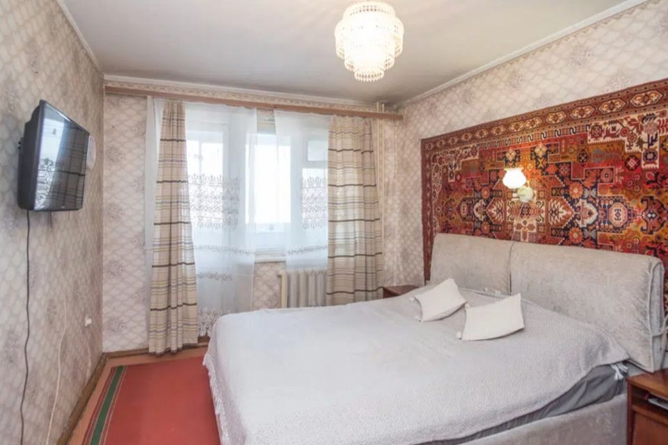 Продаётся 3-комнатная квартира, 56.8 м²