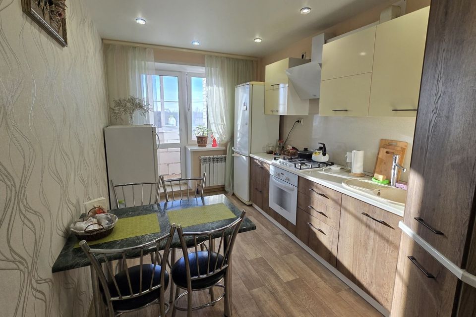 Продаётся 1-комнатная квартира, 37.7 м²