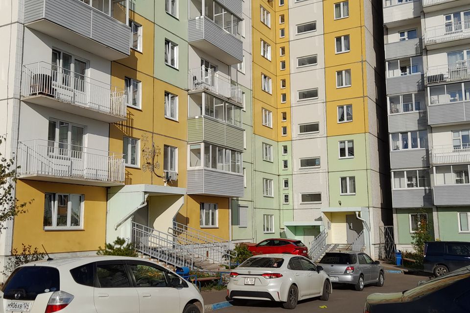 Продаётся 3-комнатная квартира, 71 м²