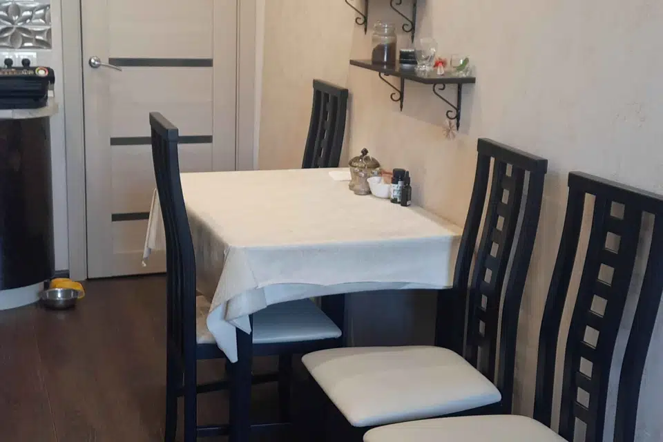 Продаётся 1-комнатная квартира, 43.3 м²