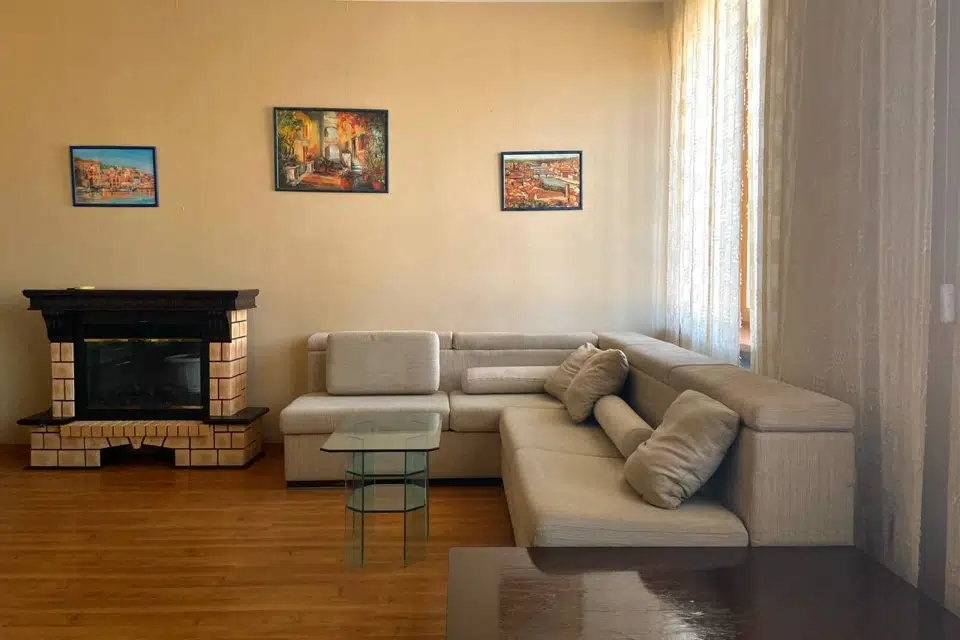 Продаётся 3-комнатная квартира, 97.1 м²