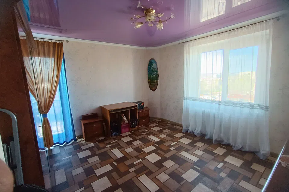 Продаётся 3-комнатная квартира, 82 м²