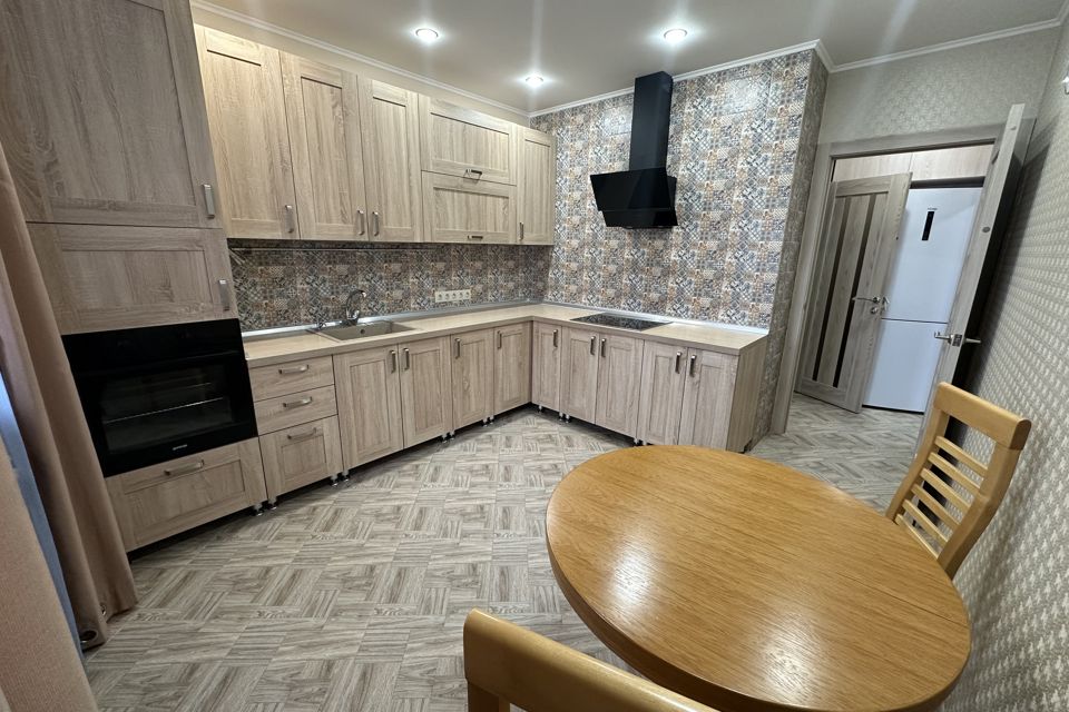 Продаётся 2-комнатная квартира, 56 м²
