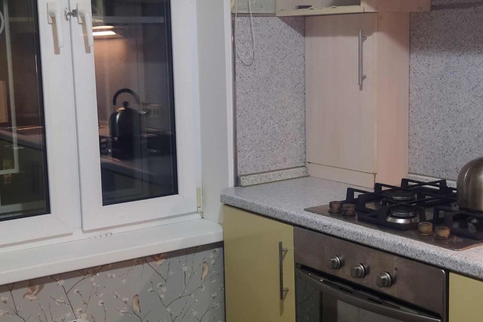 Продаётся 1-комнатная квартира, 32 м²