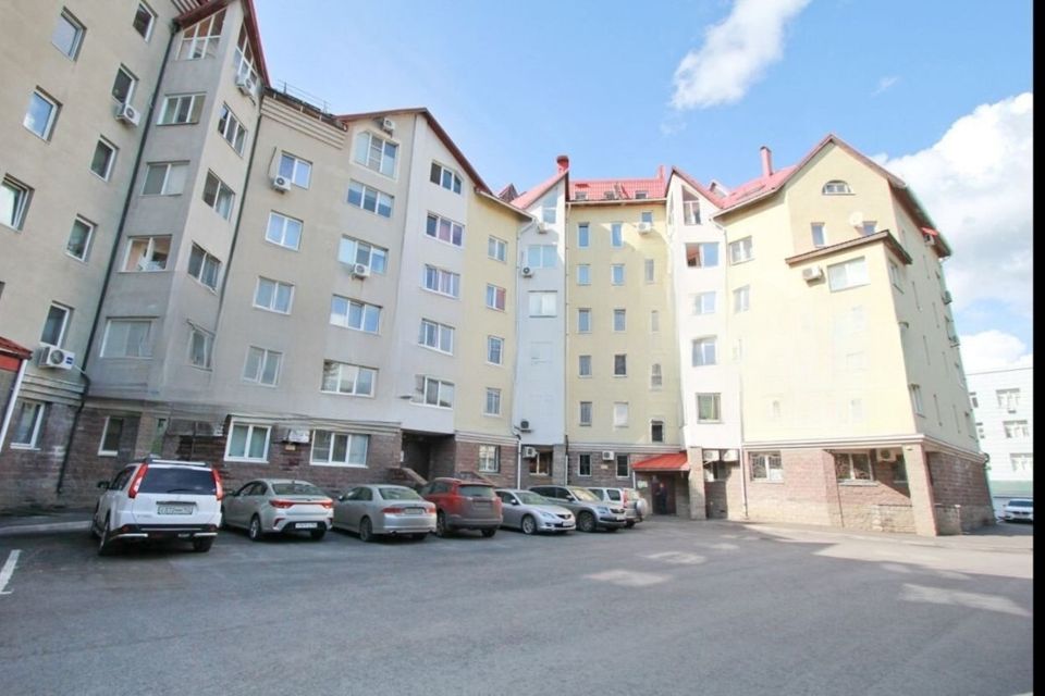Продаётся 2-комнатная квартира, 78 м²