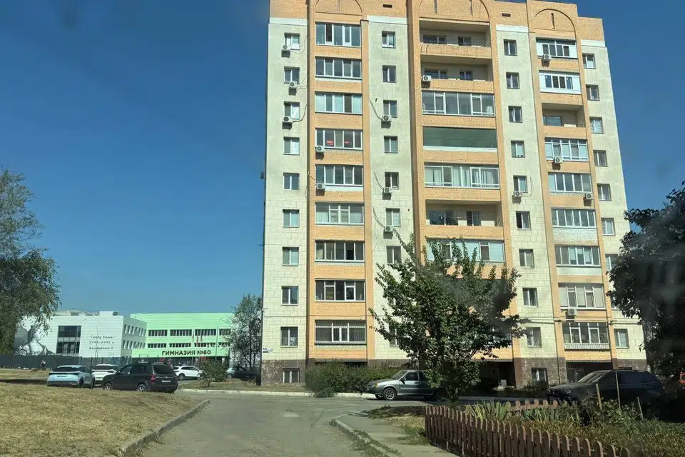 Продаётся помещение своб. назначения, 302.5 м²