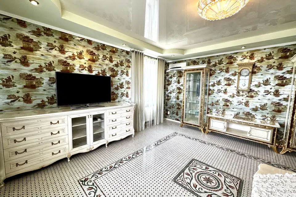 Продаётся 2-комнатная квартира, 70.6 м²