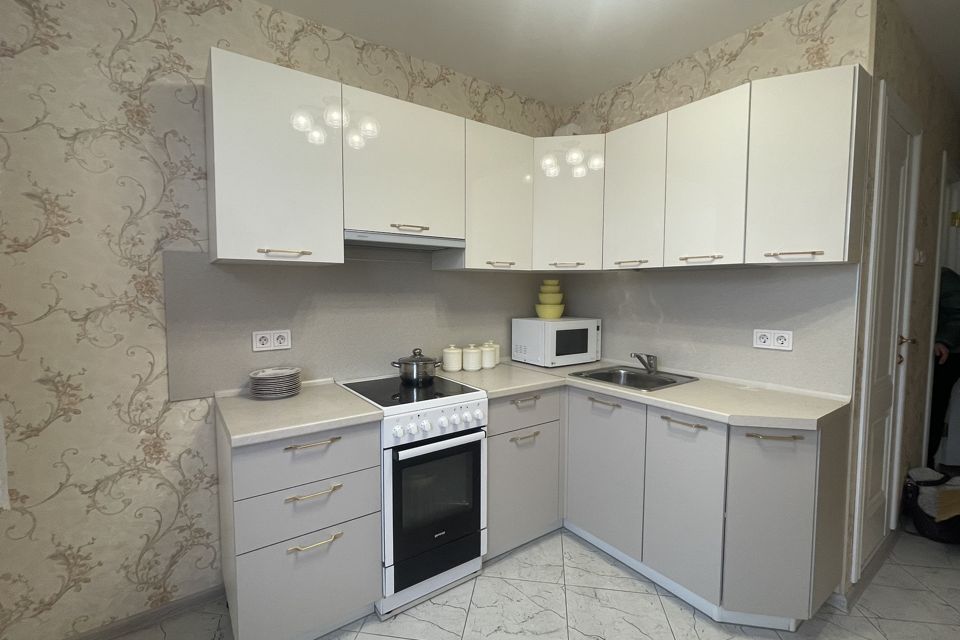 Продаётся 1-комнатная квартира, 37.3 м²