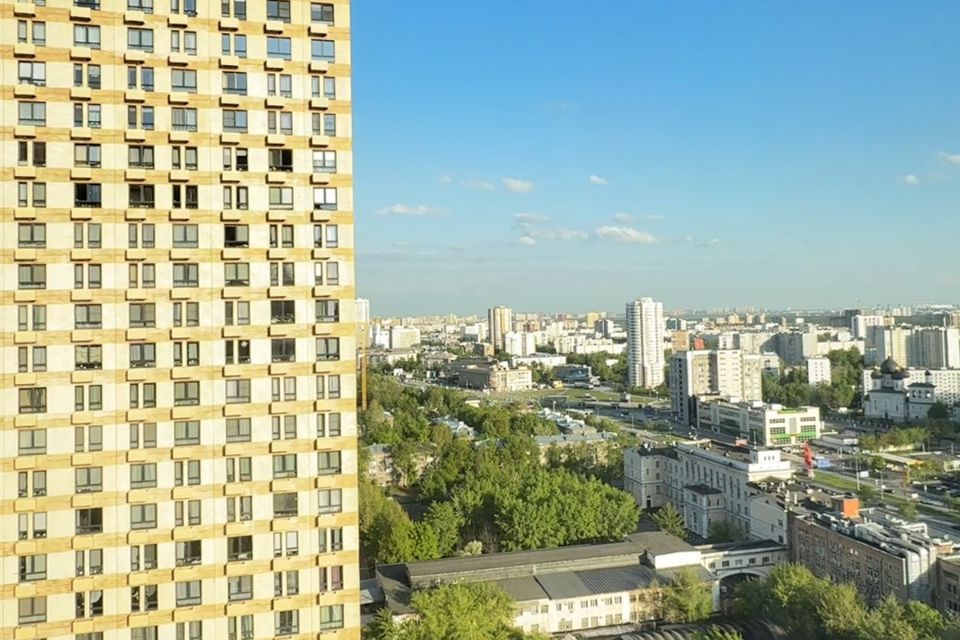 Продаётся 3-комнатная квартира, 72.9 м²