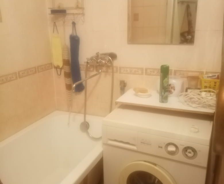 Сдаётся 3-комнатная квартира, 49 м²