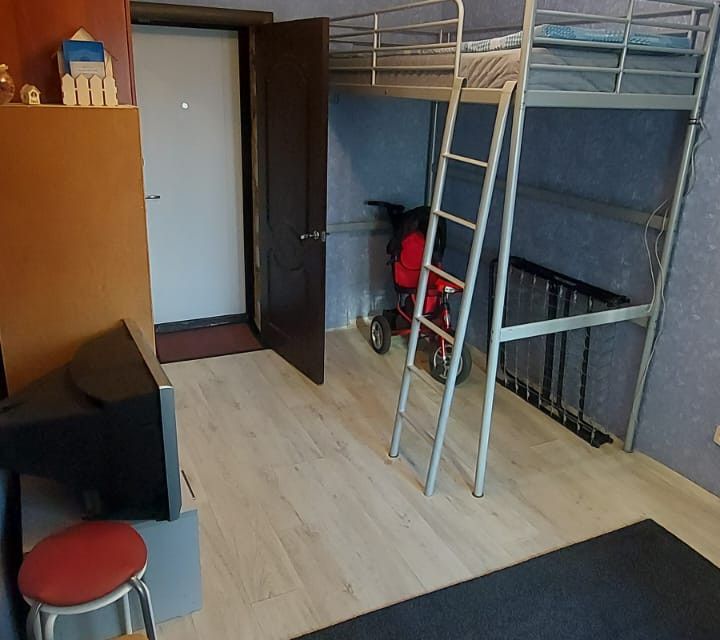 Продаётся комната в 5-комн. квартире, 24.6 м²