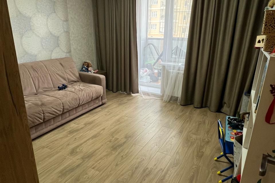 Продаётся 1-комнатная квартира, 35.5 м²