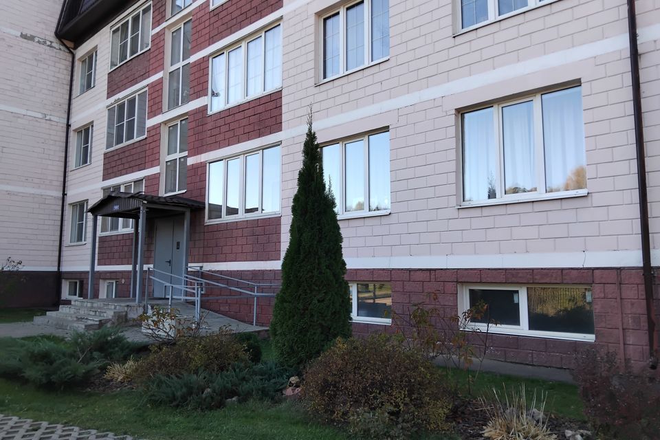 Продаётся 2-комнатная квартира, 60.9 м²