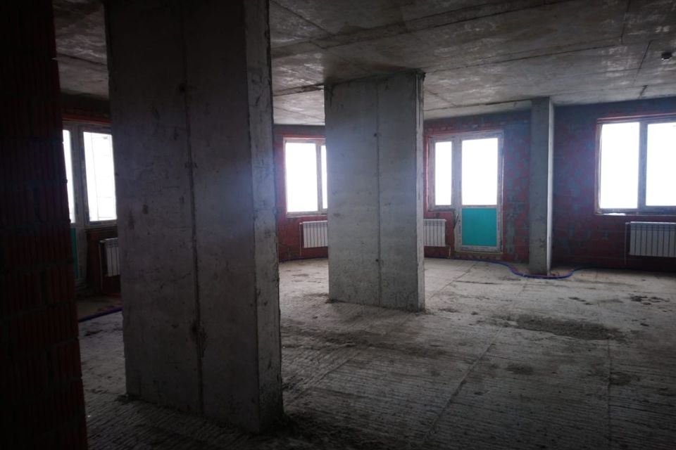 Продаётся 3-комнатная квартира, 82 м²