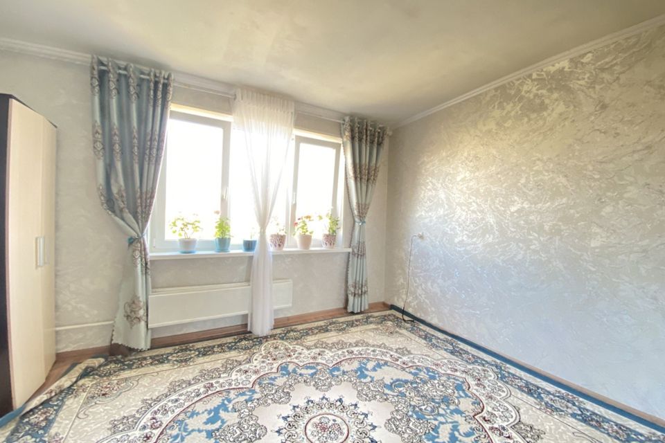 Продаётся 3-комнатная квартира, 64.5 м²