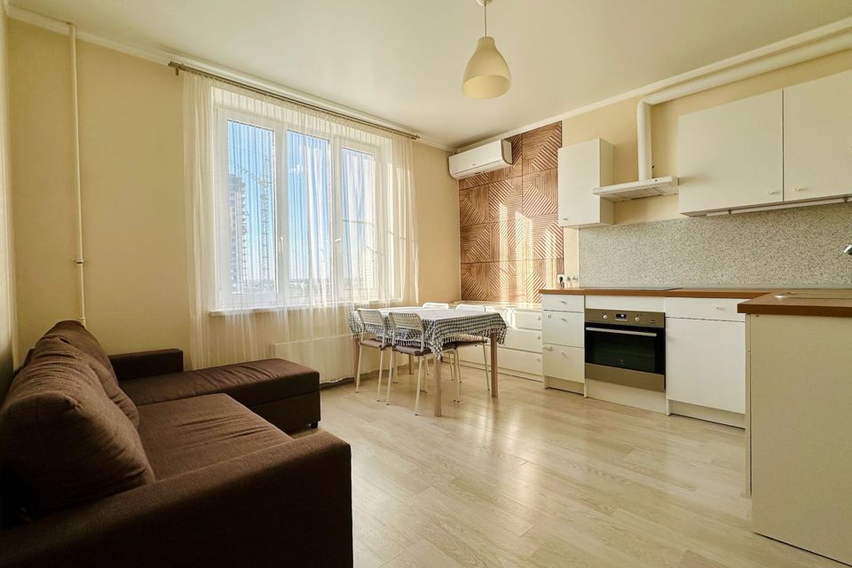 Сдаётся 2-комнатная квартира, 73.8 м²