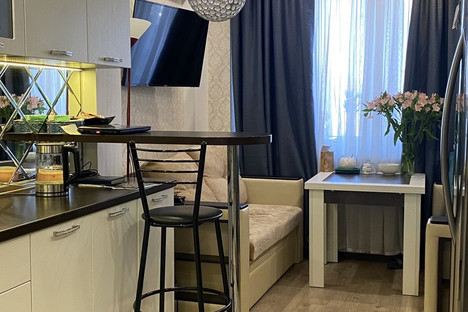 Продаётся 2-комнатная квартира, 57.5 м²