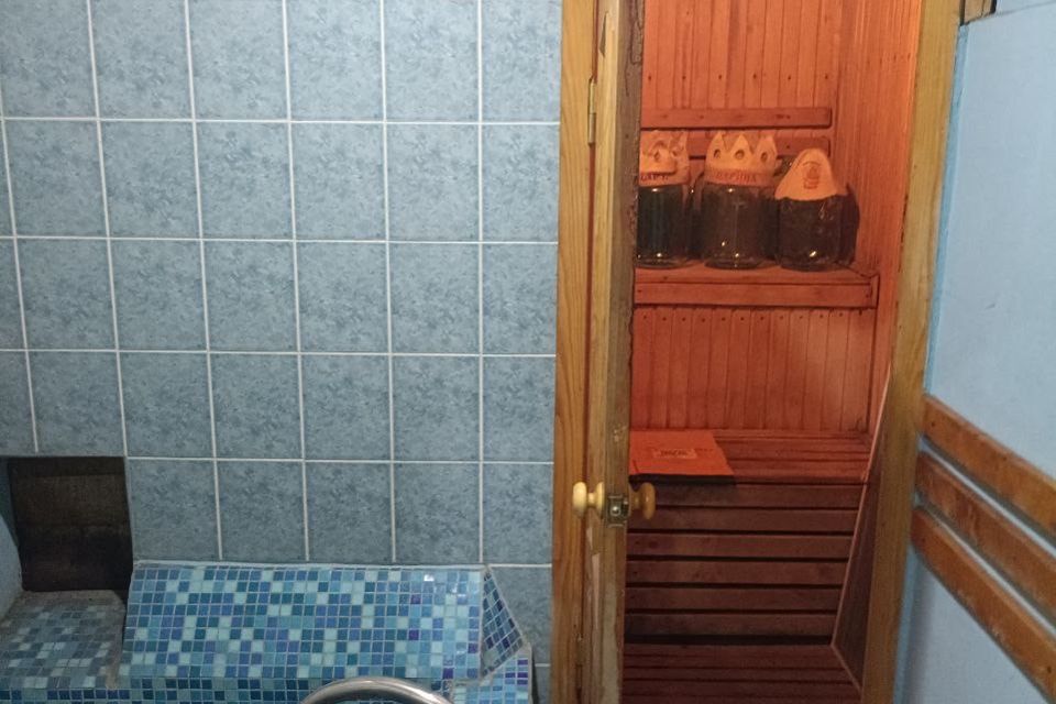 Продаётся 2-этажный дом, 160 м²