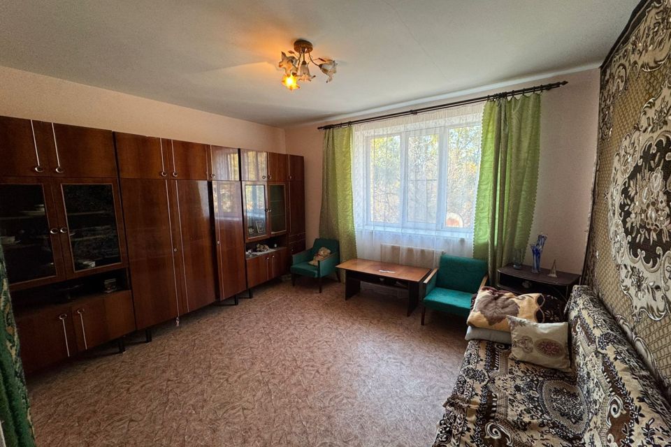 Продаётся 2-комнатная квартира, 42.4 м²