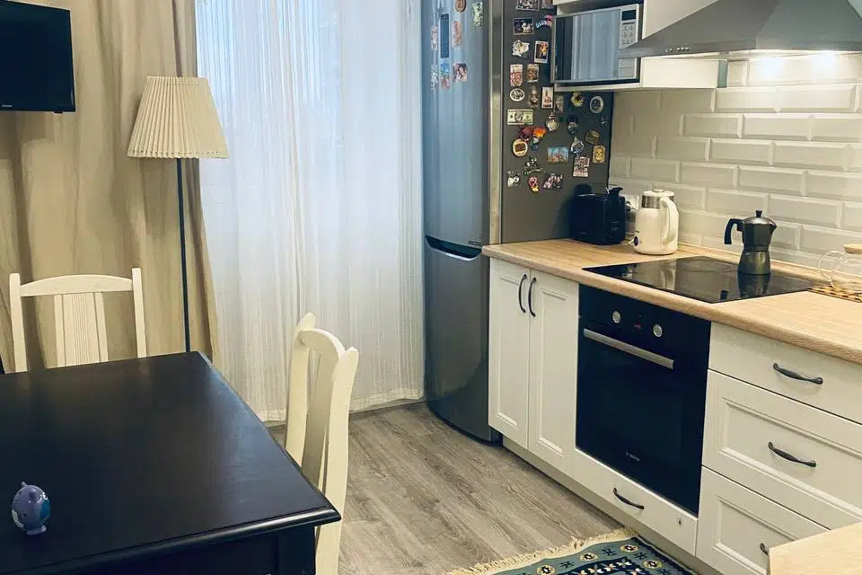 Продаётся 1-комнатная квартира, 35.6 м²