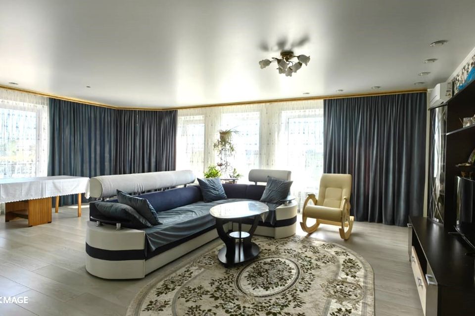 Продаётся 2-комнатная квартира, 84 м²