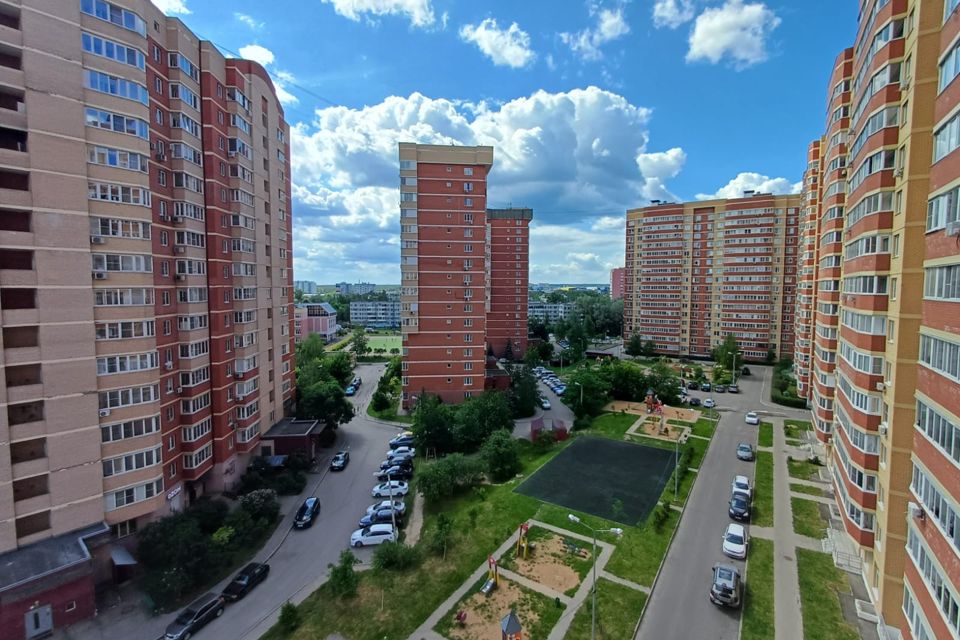 Продаётся 1-комнатная квартира, 43.7 м²