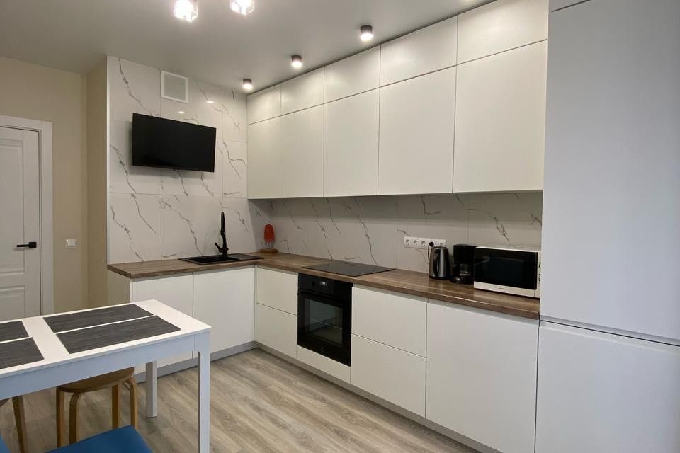 Продаётся 1-комнатная квартира, 41.3 м²