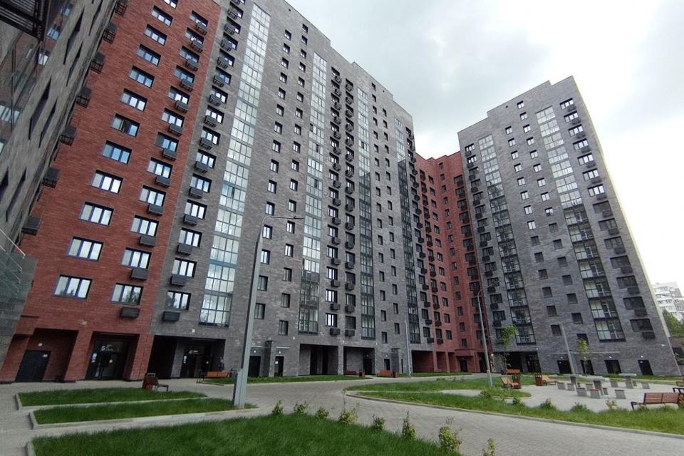 Продаётся 1-комнатная квартира, 41 м²