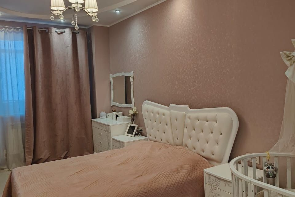 Продаётся 2-комнатная квартира, 74 м²