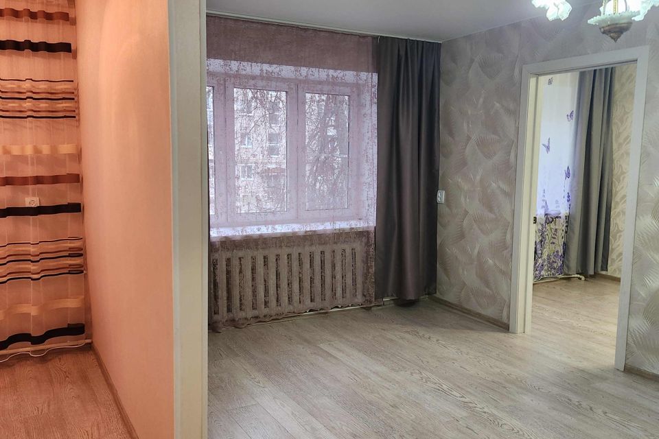 Продаётся 2-комнатная квартира, 42.3 м²