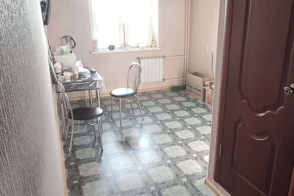 Продаётся 1-комнатная квартира, 40.7 м²