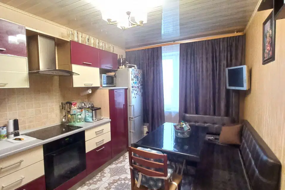 Продаётся 2-комнатная квартира, 57.4 м²