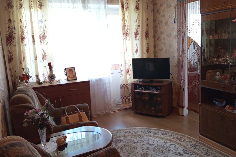 Продаётся 2-комнатная квартира, 40.9 м²