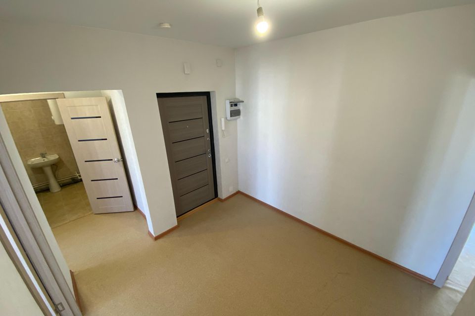 Продаётся 3-комнатная квартира, 65 м²
