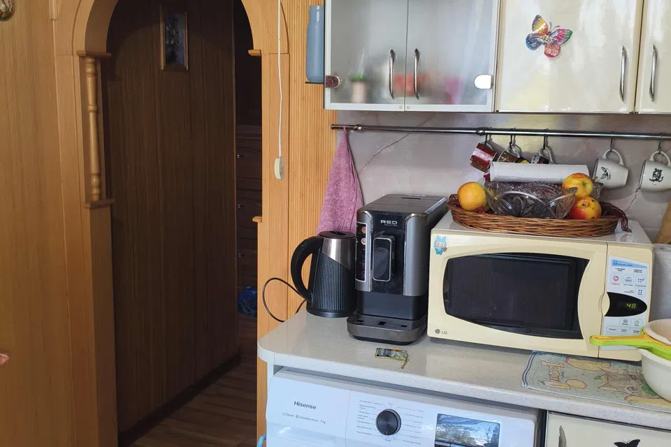 Продаётся 4-комнатная квартира, 84 м²