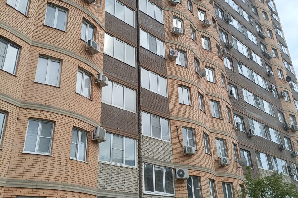Продаётся 2-комнатная квартира, 61.4 м²
