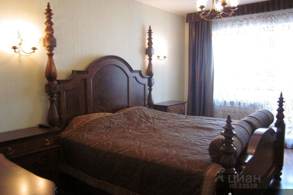 Продаётся 2-комнатная квартира, 86 м²