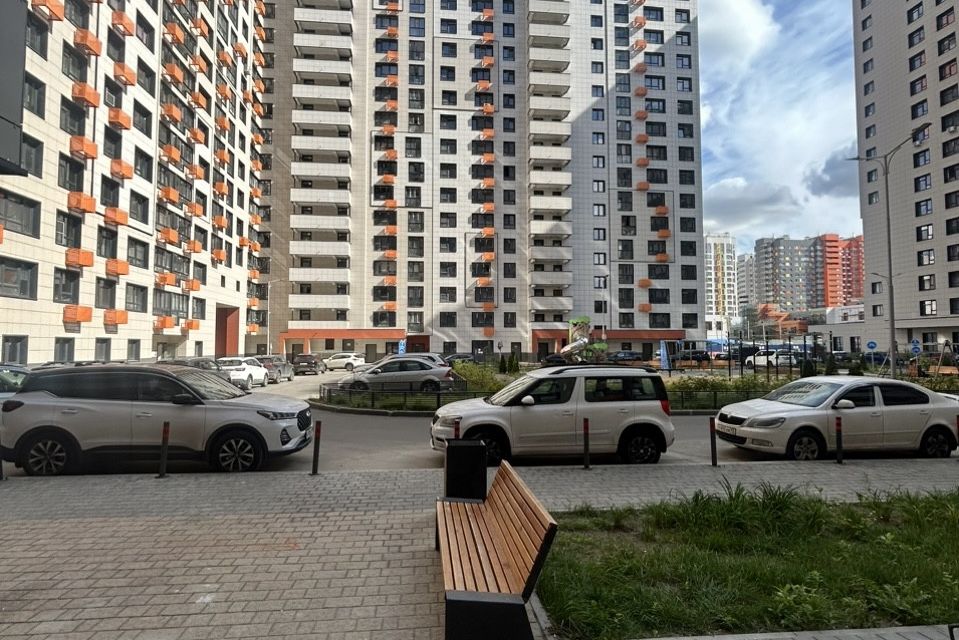 Продаётся 3-комнатная квартира, 96 м²